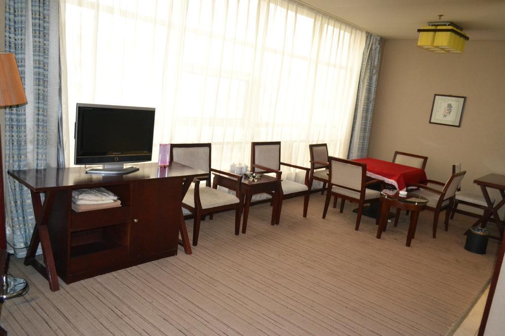Datong Jinhe Kailong Hotel ภายนอก รูปภาพ